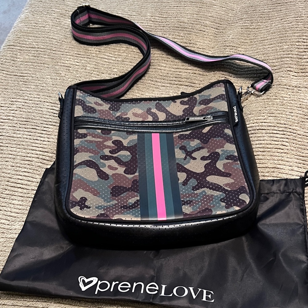 Camouflage Crossbody Bag by Prenelove